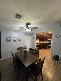 3BR Casa Grande Home | Fast Wi-Fi & Parking - Image 2