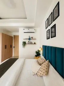Prema Stays Luxury Studio with Balcony - Image 5