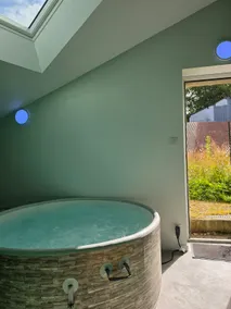 Relaxing stay in a Breton house with a jacuzzi - Image 4