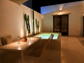 La Casita - Bohemian house with pond - Image 2