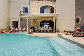 Boutique 5 BR Villa - Private Pool&Outside Dinning - Image 3