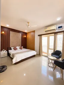 RMR Homestays Ultra Luxury 2BHK Near Prem Mandir - Image 3