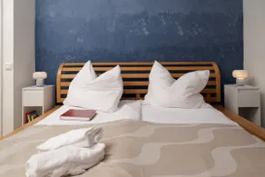 Cozy getaway with fantastic mountain views - Image 2