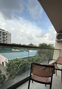 Asw304: Private Studio w Balcony nr Noble Hospital - Image 2