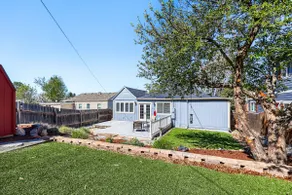 Walk to Pool, Park + Downtown | The Blue Bungalow - Image 5