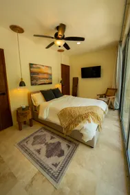 Lagoon Escape Villa | Lagoon Club + Kayak - Image 5