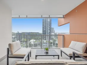 Premium Urban Stay with Rooftop Pool and City Views - Image 3