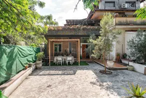 Private Terrace and Parking Space Included - Image 2