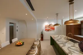 4BR House|Private Elevator |1 KM to MRT Huai Kwang - Image 4