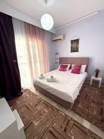 3BR Apartment, Spacious Near Piraeus Port & Metro. - Image 4