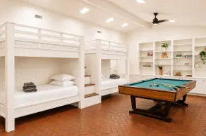 Private 5-Acre Pool Estate | Sleeps 18 - Image 2