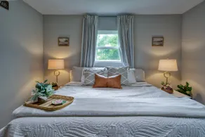 Cozy Knoxville Retreat Near Downtown & UT - Image 5