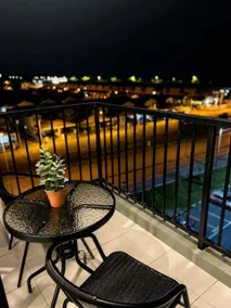 2BR IUS SOHO 1 Min UTP | Wifi + Netflix + Parking - Image 4