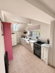 Rhubarb Cottage - built 1830 luxury country escape - Image 5