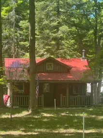 Northern Lights Retreat Little Cabin - Image 5
