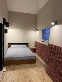 Cozy designer studio with a top location - Image 3