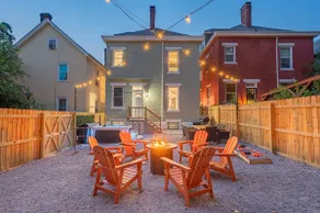 Family Retreat: Hot tub, Fire pit. 6 min to DT. - Image 3