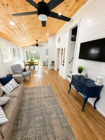 The Byrd Nest Cottage - Image 2