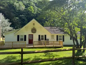 12 Acre Mountain Retreat Near Damascus & Boone - Image 4