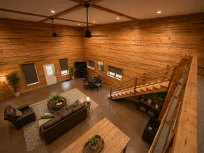 Woodland Hills Rustic Retreat - Image 4