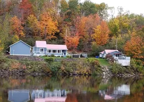 Fall in Mauricie: Spa and Waterfront - Image 3