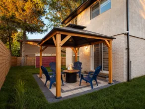 Villa near Beach & Trails- BBQ/ Games/ Lakeview - Image 2