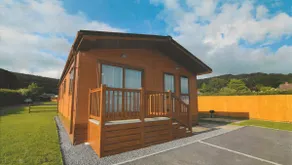 Purple Pigeon Lodge in Cheddar - Image 4