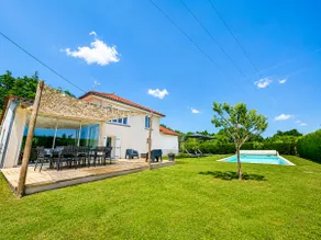 Beautiful renovated Chai with pool in Périgord Blanc - Image 4