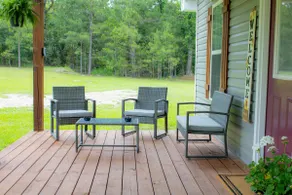 Cozy Country Home - Image 2