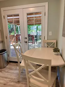 Modern Burien Retreat, Sleeps 6, 7 Min to SeaTac - Image 5