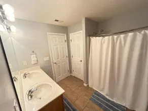 Coastal Country Retreat - Image 4