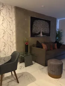 Majestic apartment with pool, gym, and excellent location - Image 2