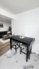 Cozy Couchiching Hideaway - Image 4