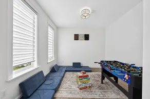 Modern Windsor Home | Stylish 4BR, 3BA | Sleeps 8 - Image 4