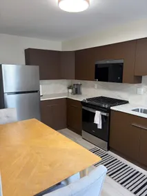 Newly renovated one bedroom unit. - Image 5
