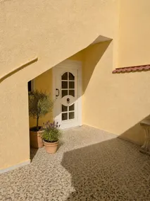 La Perle • Modern Duplex 10 Min to the Beach - Image 3