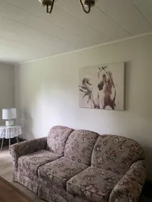 Crisby’s Vacation Home - Image 3