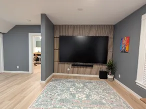 Designer Retreat | 100” TV · Walk to UO & Downtown - Image 3