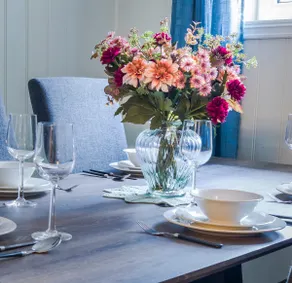 Spacious 3-BR Apartment- 4 min drive to Helgelandstrappa - Image 2