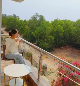 Luxury 6BHK Villa | Beach, Greenery & Relaxation - Image 5