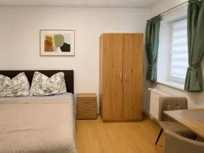 Small apartment Sankt Poelten near hospital and train station - Image 2