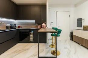 Marchesini Luxury Suite - Image 3