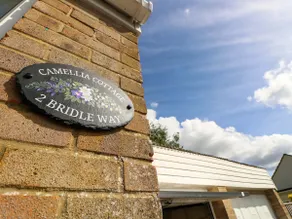 Camellia Cottage - Image 3