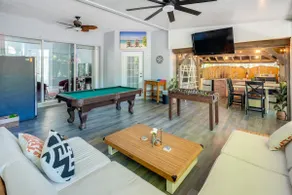 Games, Outdoor Kitchen: Port St Lucie Family Home - Image 2