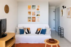 La loggia de Gigi, Vue mer, parking et plage à 3 min à pieds - Image 2