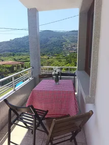 House with private pool in Ribadavia - Image 3