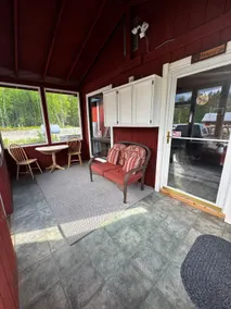 Rustic Red Retreat - Image 4