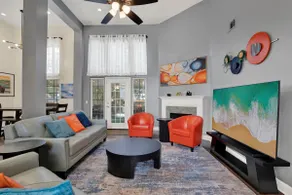 Savannah Family Hub: Game RM, Screened Porch & WFH - Image 2