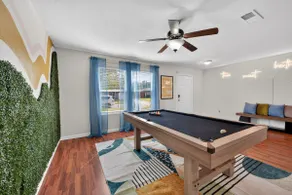Southern Comfort Escapes 5BR for 14 Near NASA home - Image 4