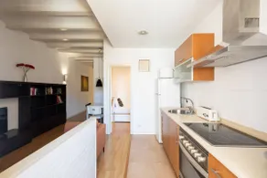 23NO1138 - Apartment in Poble Sec. - Image 4